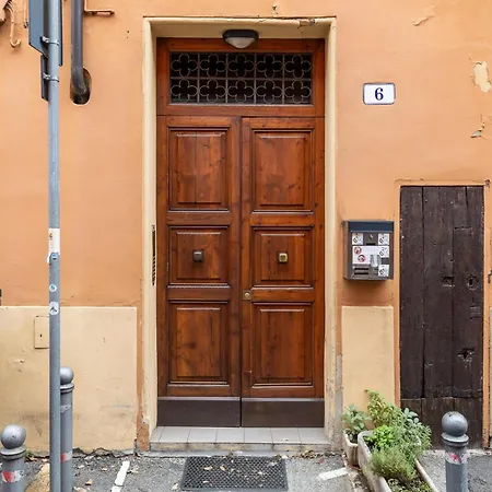 Via De' Coltelli Center * Bolonia